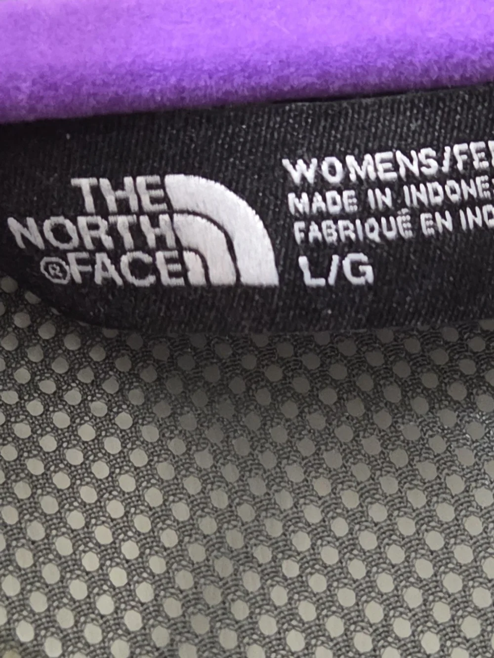 The North Face Men’s Two-Tone Green & Black Waterproof Jacket